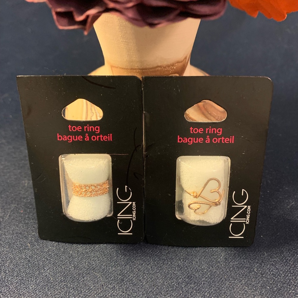 NEW Two Icing Adjustable Toe Rings